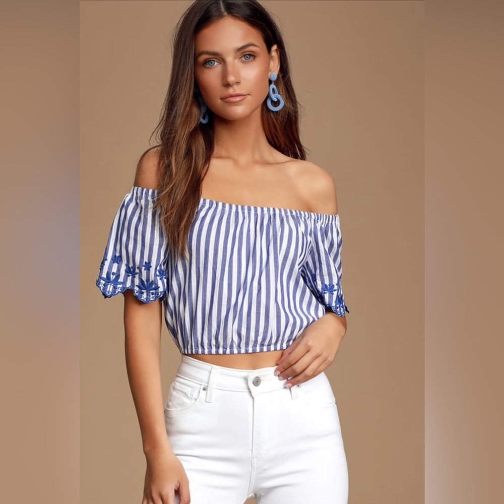 Lulu’s Braxtyn Blue Striped Off-the-Shoulder Crop Top